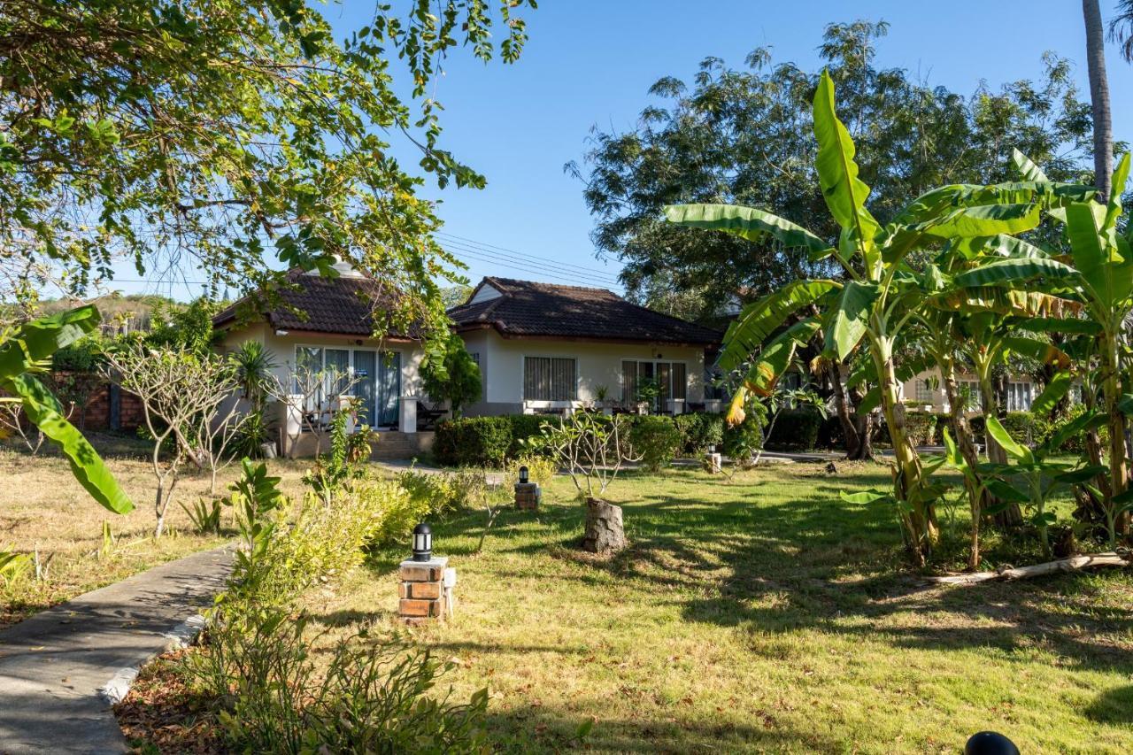 Gooddays Lanta Beach Resort Sha Koh Lanta Exterior photo