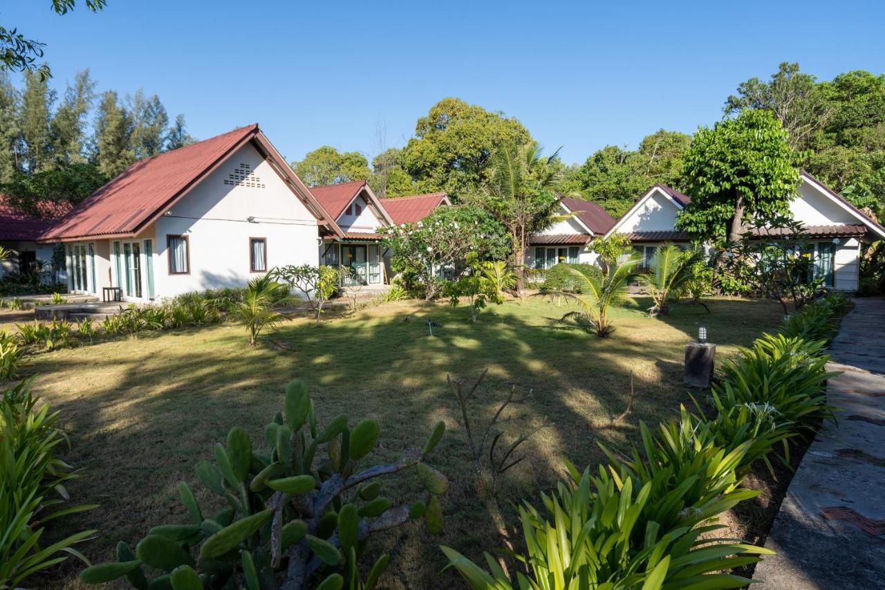 Gooddays Lanta Beach Resort Sha Koh Lanta Exterior photo